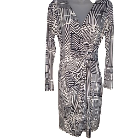 Donna Morgan Wrap Dress Blk/Wht Geometric V-neck Sz 4 - Picture 1 of 5